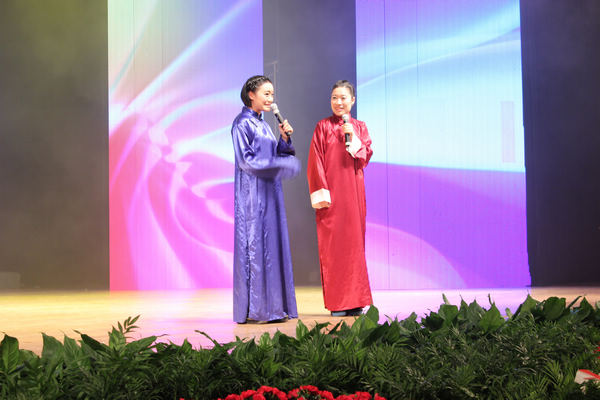 相声.JPG 相声.JPG