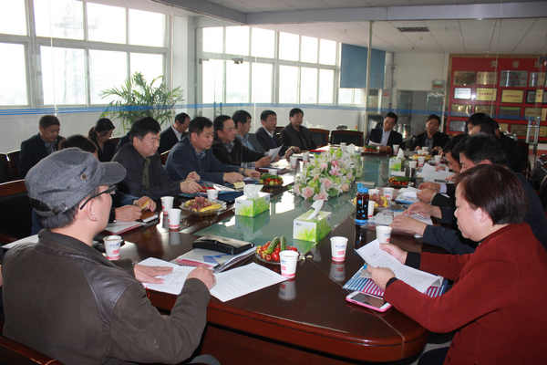 社会监督员座谈会.JPG 社会监督员座谈会.JPG