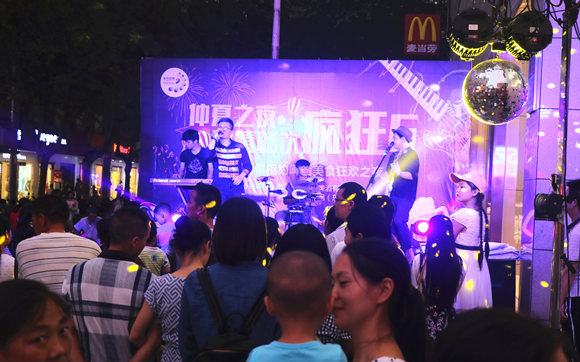 3M0A3743_副本_副本.jpg 3M0A3743_副本_副本.jpg