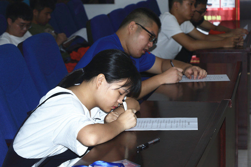 2_副本3_副本.jpg 2_副本3_副本.jpg