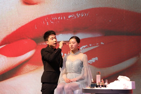 图3 .2.jpg 图3 .2.jpg