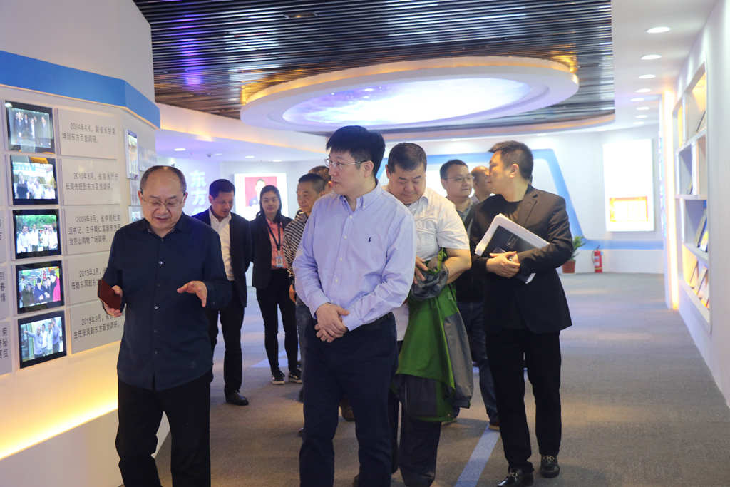 3M0A8070_副本.jpg 3M0A8070_副本.jpg